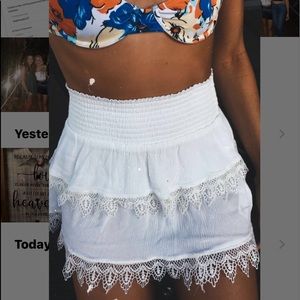 Skirt/ beach cover up